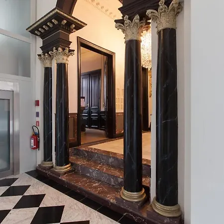 Geeraard Hotel 3*